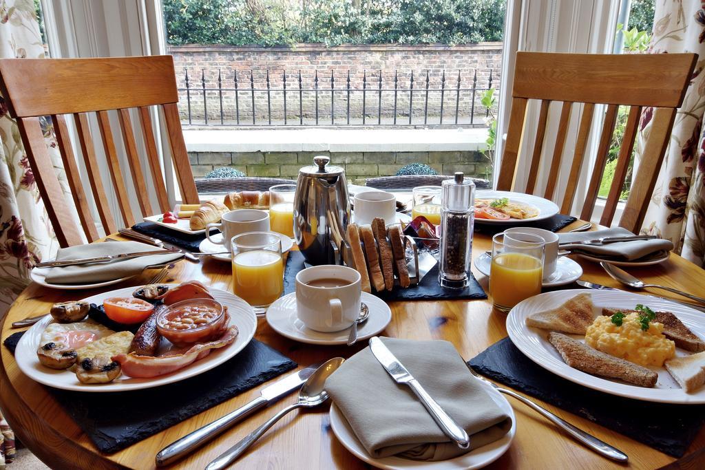 Bronte Guest House Йорк Экстерьер фото