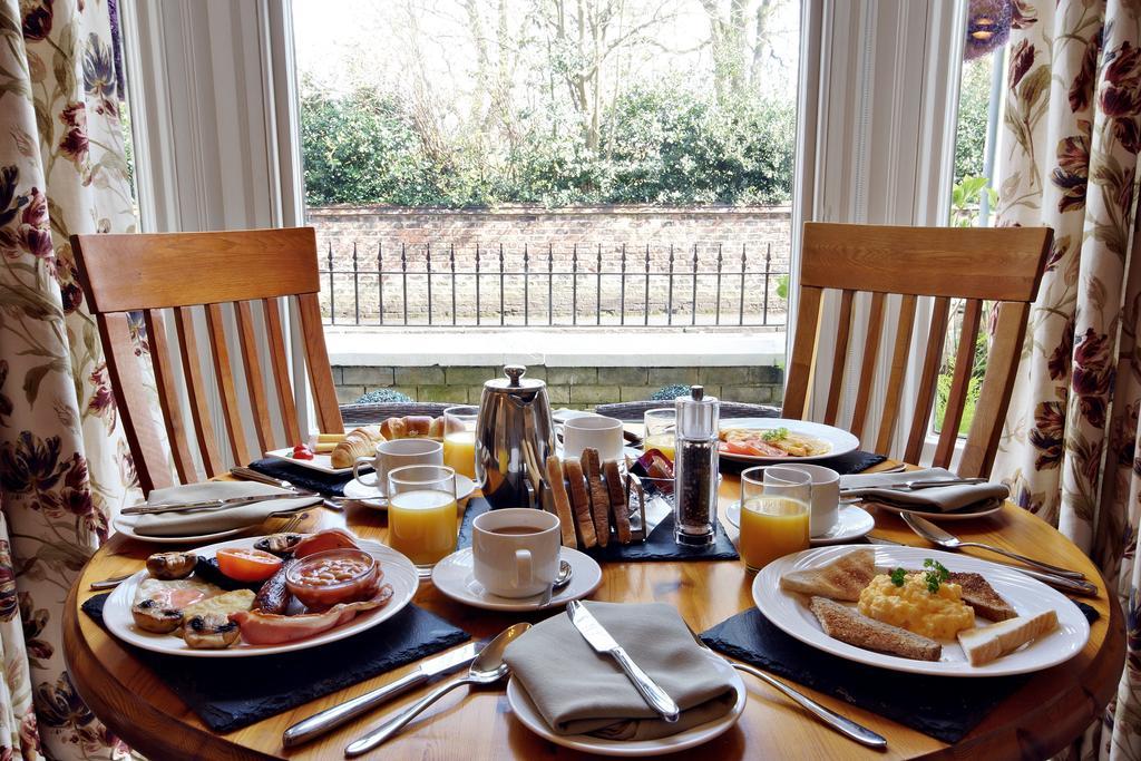 Bronte Guest House Йорк Экстерьер фото