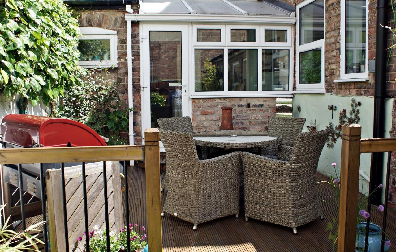 Bronte Guest House Йорк Экстерьер фото
